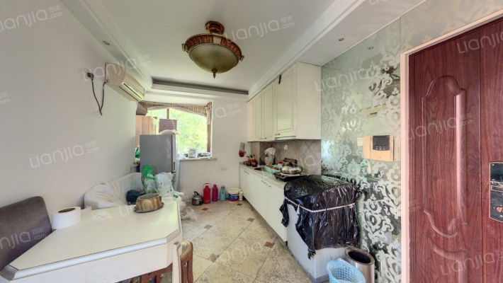 山水花苑二手房实景图