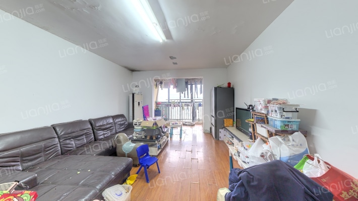 天城湖光山色二手房实景图