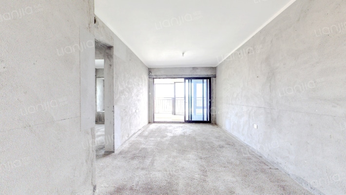 华发中央公园二手房实景图