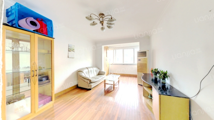 虹梅小区二手房实景图