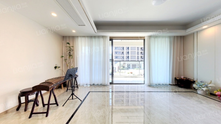 德远峰荟二手房实景图