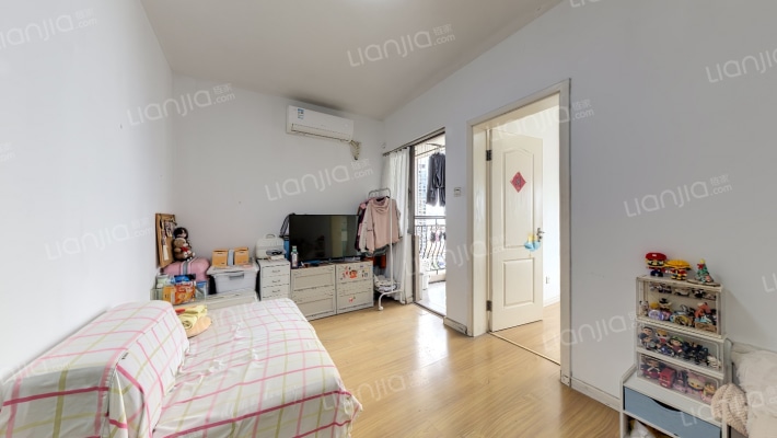 英郡年华花园一期二手房实景图