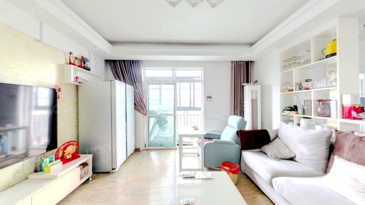 海亚当代二手房实景图