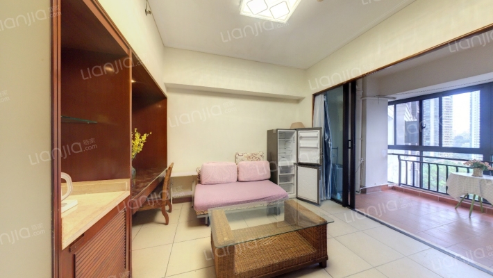 时代海岸公寓二手房实景图