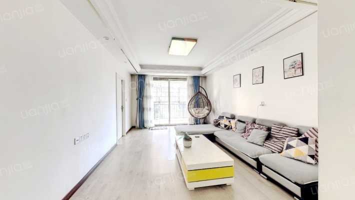 枫桦雅苑二手房实景图