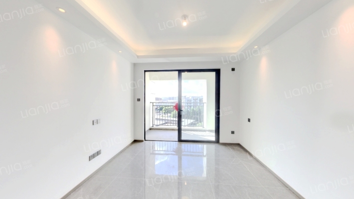 龙湖江与城二手房实景图