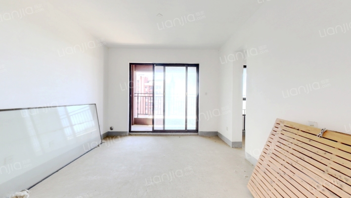 世茂龙湾一期南湖半岛二手房实景图