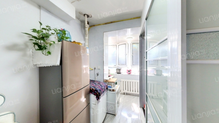 陵园街二手房实景图