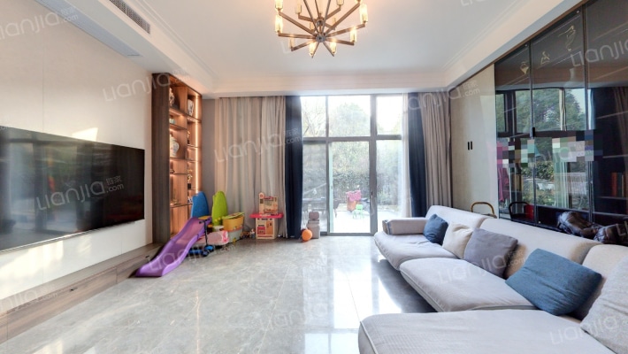 现代华庭(别墅)二手房实景图