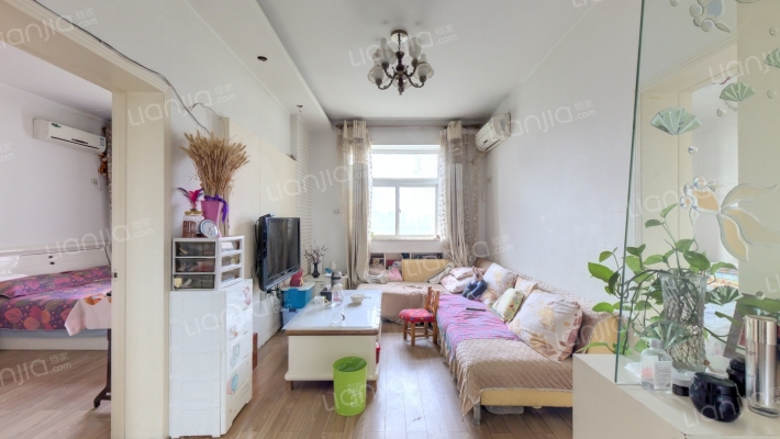 金属公司家属院二手房实景图