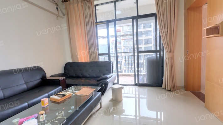 文一居二手房实景图