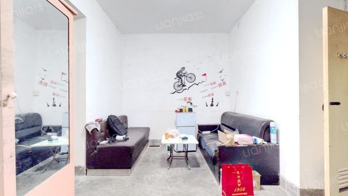 玫瑰园小区二手房实景图