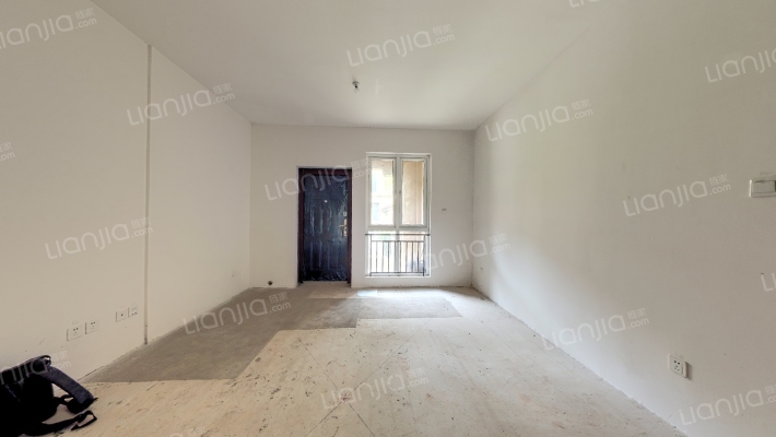 世茂云湖二手房实景图