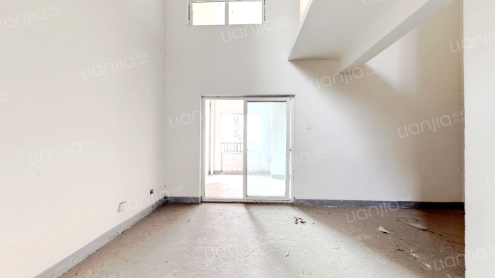 优跃城二手房实景图