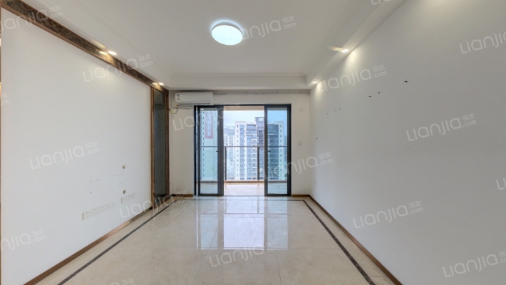 嘉辉豪庭四五期逸峯二手房实景图