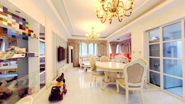 新汇社区二手房实景图