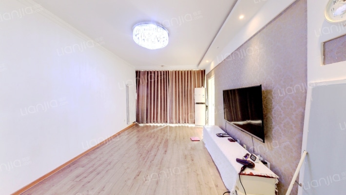 名泉春晓二手房实景图