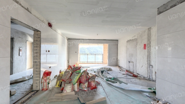 金地湖山大境二手房实景图