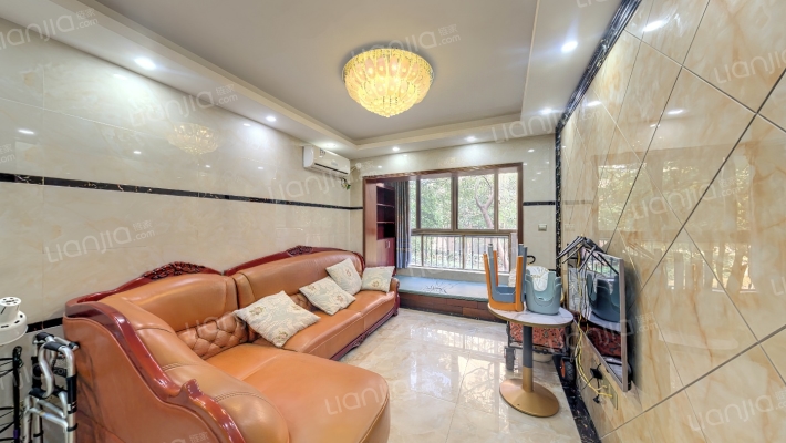 深业欧景城二手房实景图