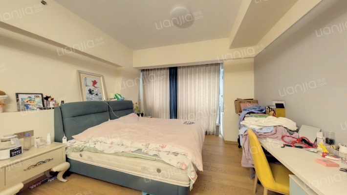 意法轻纺城二手房实景图