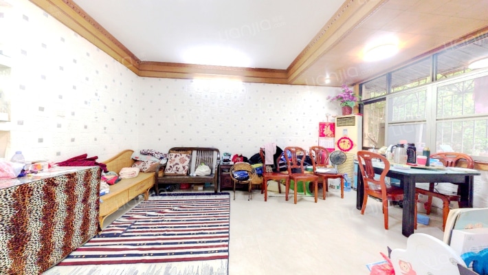 新秀村南区二手房实景图