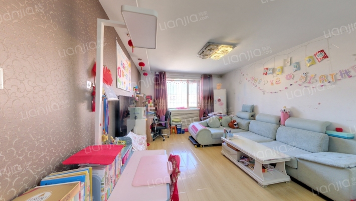 中嘉花园怡水苑二手房实景图