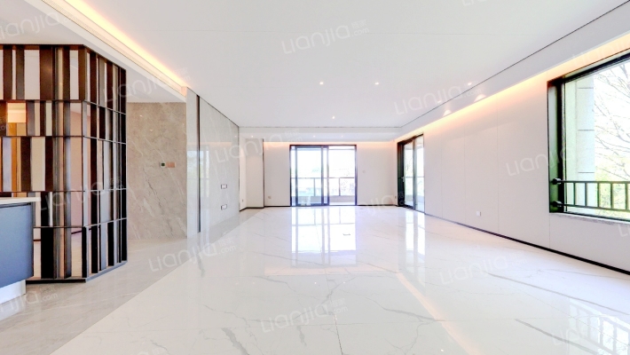 麓玥府二手房实景图