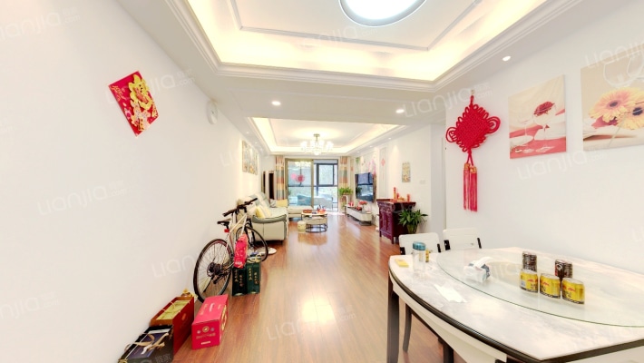 海尔云玺二手房实景图