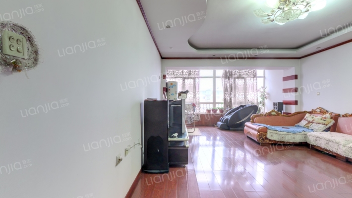 乐强小区二手房实景图