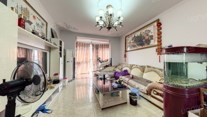 和韵小区二手房实景图