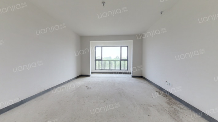 融创融信园二手房实景图