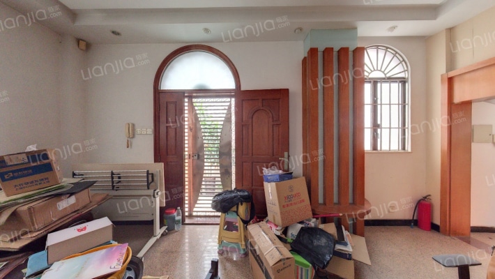 德政路二手房实景图