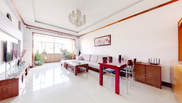 沿湖小区二手房实景图