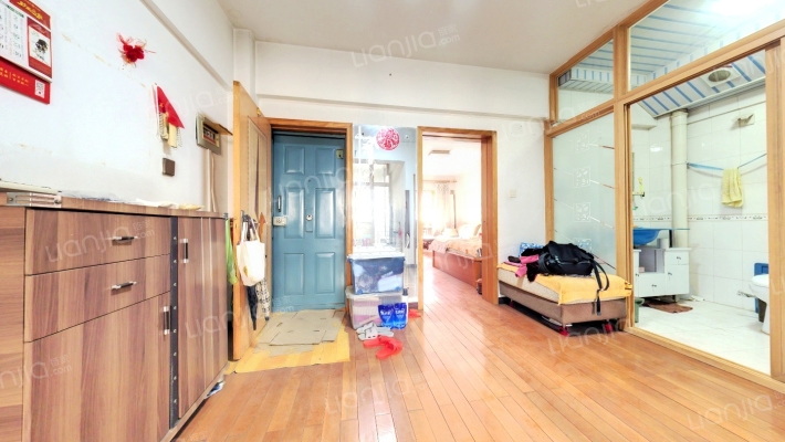 赞工街二手房实景图