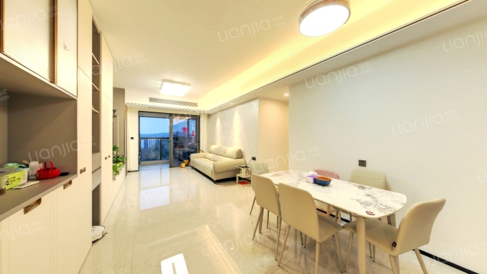 保利翔龙天汇二手房实景图