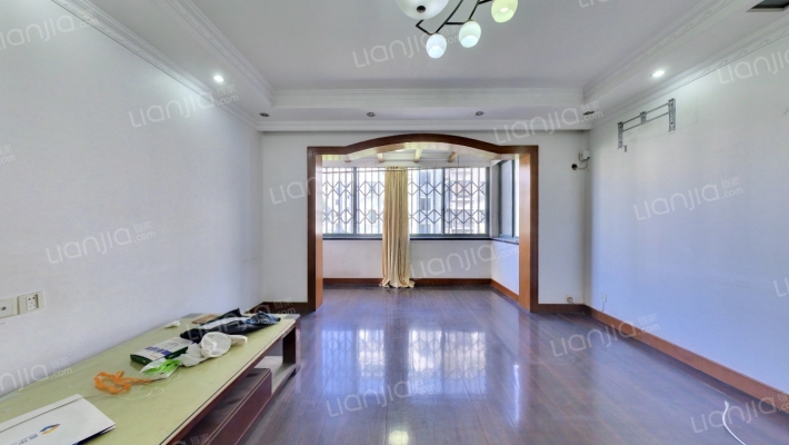 悦华公寓二手房实景图