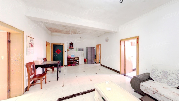 合肥市淝河路小学宿舍楼二手房实景图