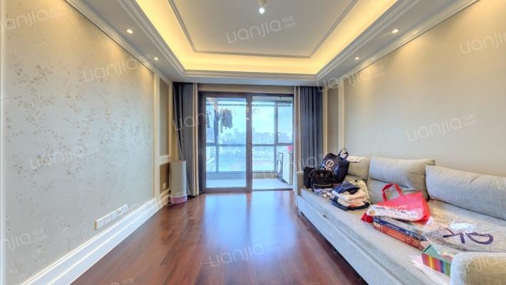 融创玉兰公馆一期二手房实景图