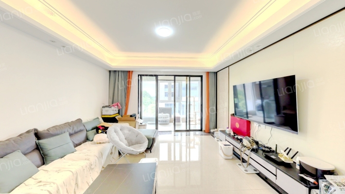 美的悦江府二手房实景图