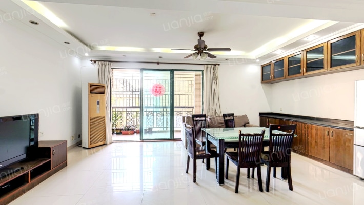 蓝漪花园二手房实景图