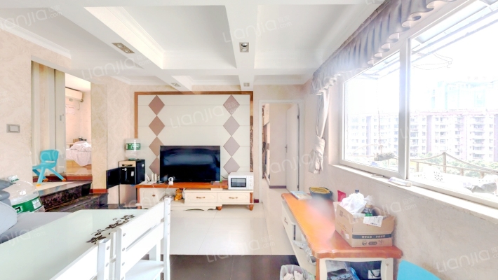 尚新小区二手房实景图