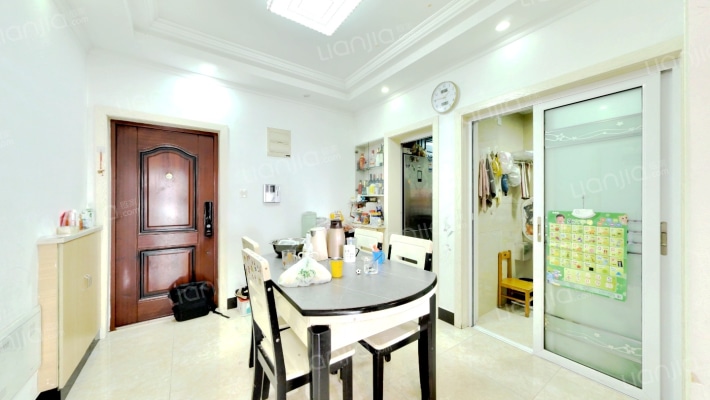 海尚名都二手房实景图