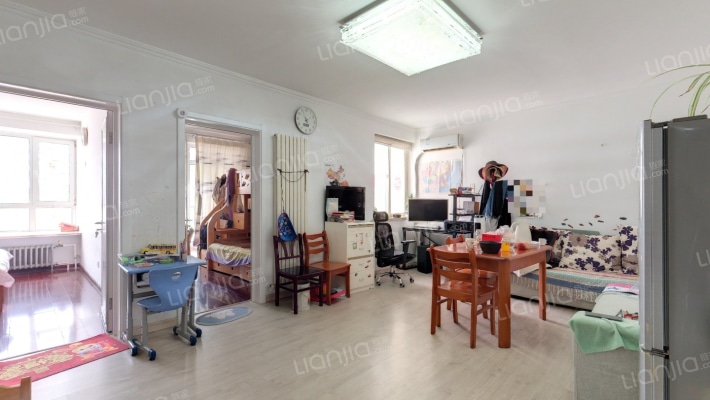 康嘉花园二手房实景图