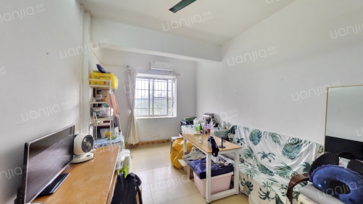 高胜花园二手房实景图