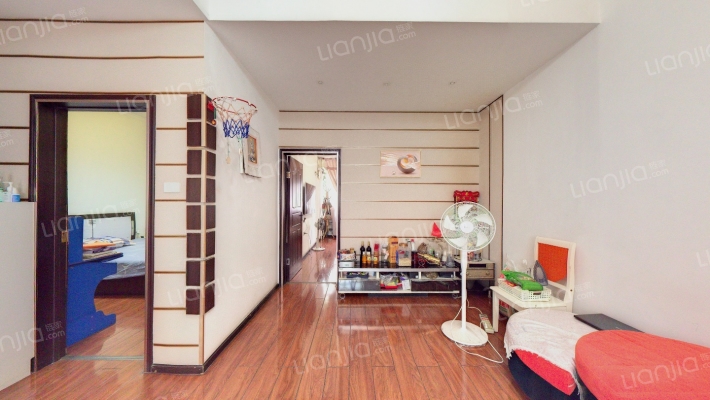 中华路35号二手房实景图