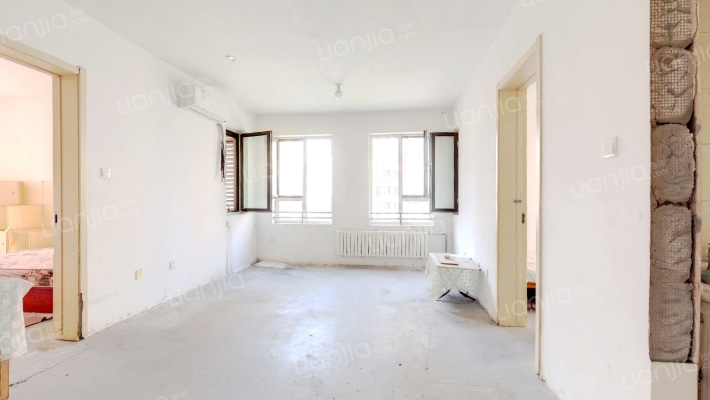 文富居二手房实景图