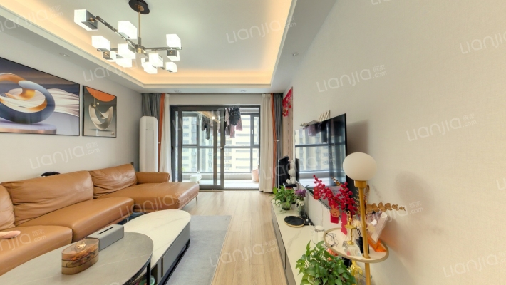 万科公园大道二手房实景图