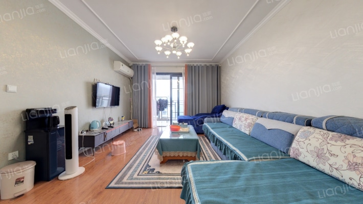 理工雅苑二手房实景图