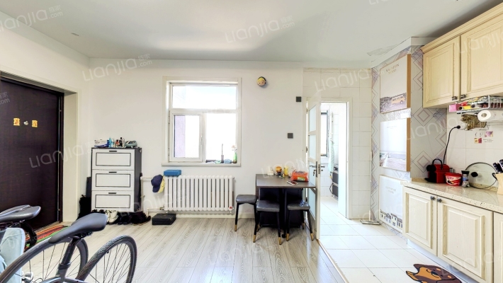 靓锦名居二手房实景图