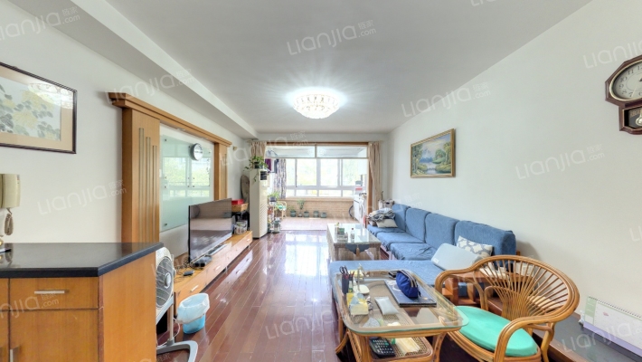 康桥半岛密苏里假日公寓二手房实景图